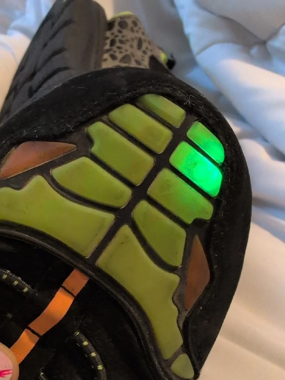 Skechers‎  Skech-O-Saurus Light Up Sneaker Blk /Lime Size 3 youth